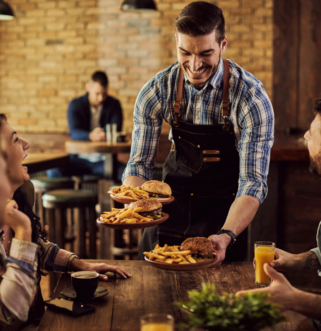 Restaurant Customer Loyalty: 2026 Trends & Insights